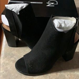 New Directions Black Storm shoes